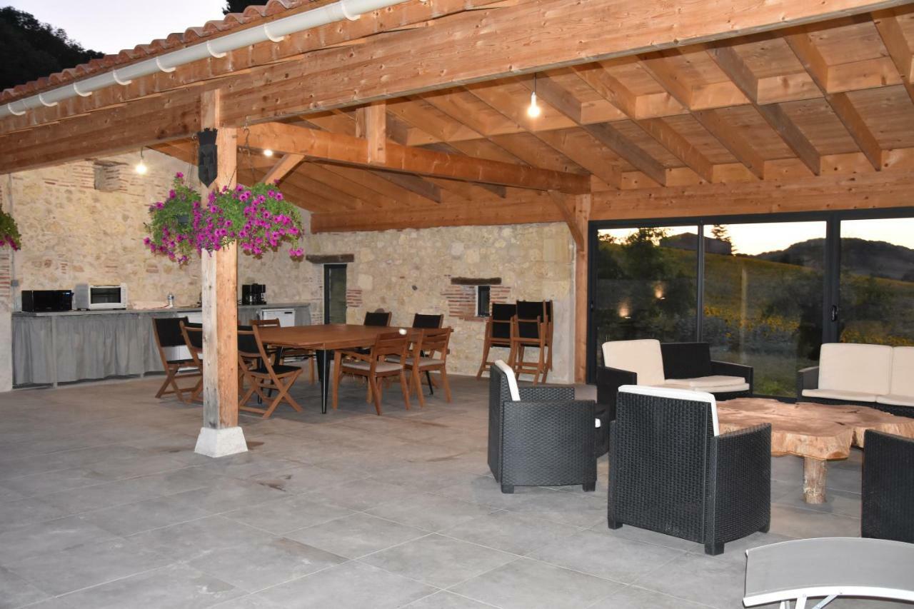 Domaine De Calbiac Acomodação com café da manhã Dolmayrac Exterior foto