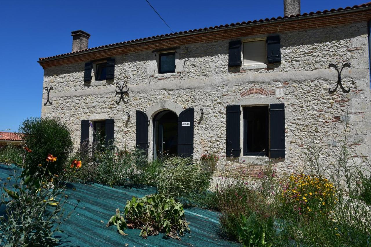 Domaine De Calbiac Acomodação com café da manhã Dolmayrac Exterior foto